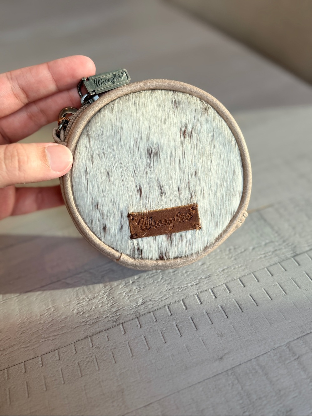 Wrangler Round Hair-on Hide Coin Pouch Bag Charm  - White Speckled